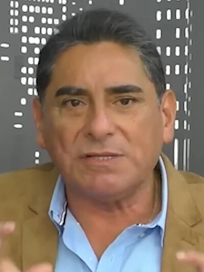 Carlos Álvarez portrait